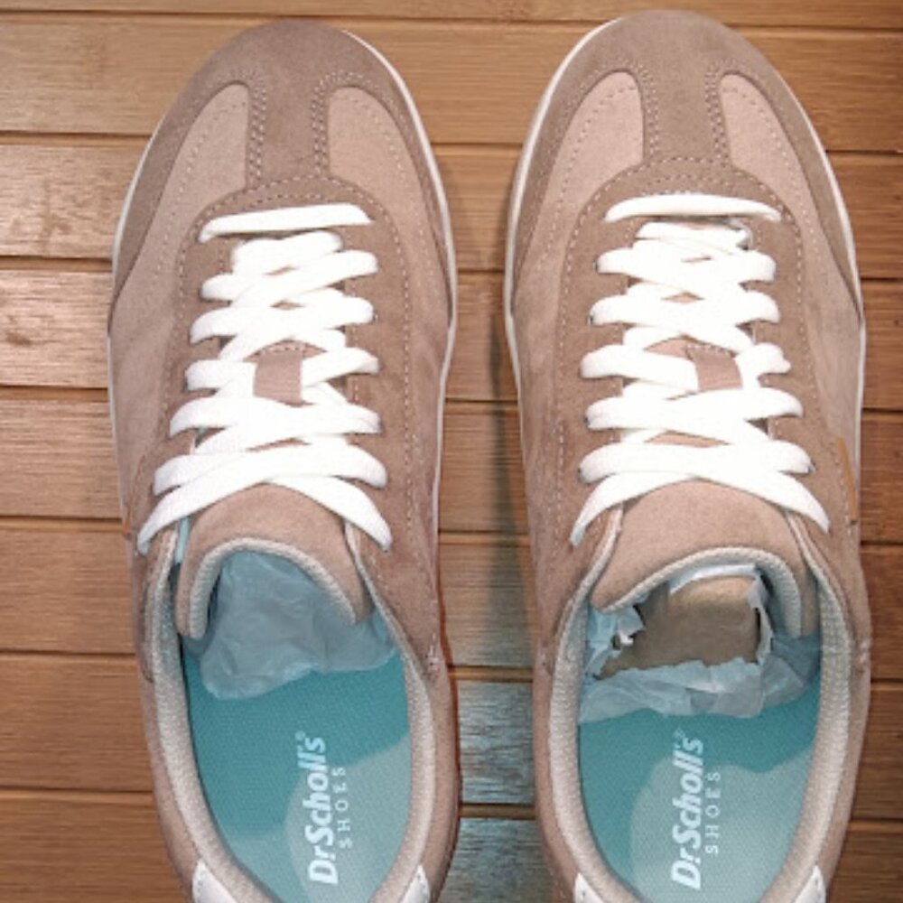 Dr. Scholl's Women's SZ 7.5 M Taupe Be True Lace Up Sneakers Tennis Shoes NWOB
